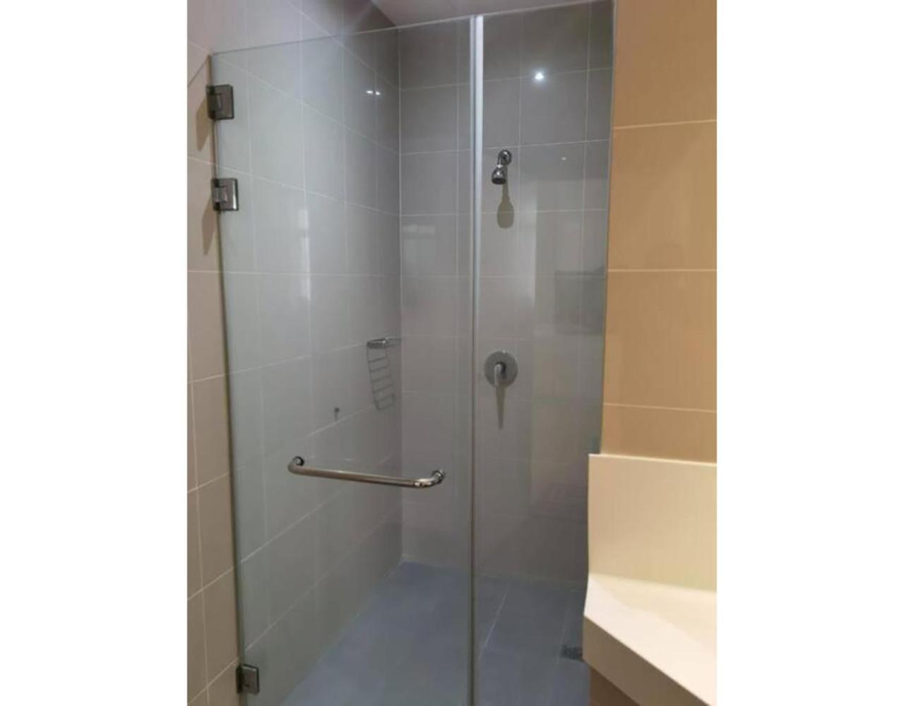 The Regency Luxury Suite -Gurney Strait Quay Tanjung Tokong Exterior photo